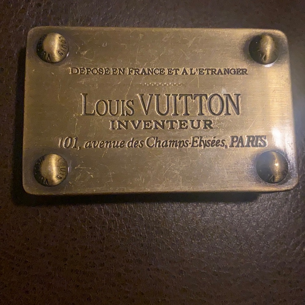 Louis Vuitton vintage buckle